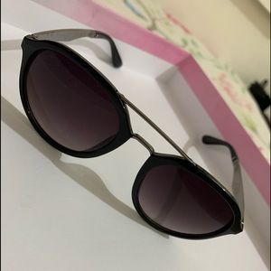 Black Glasses